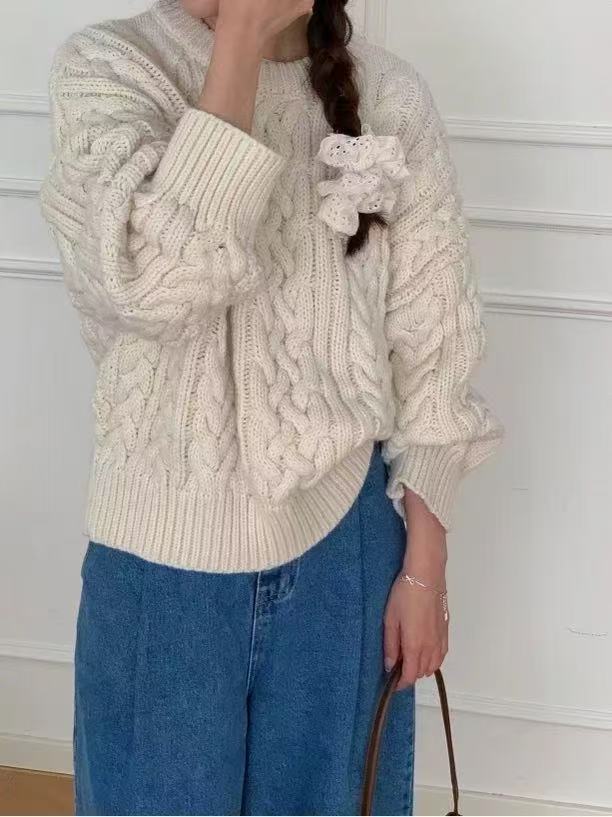 佳依丨编码【780——880】2025冬韩系毛衣慵懒穿搭保暖时尚减龄针织