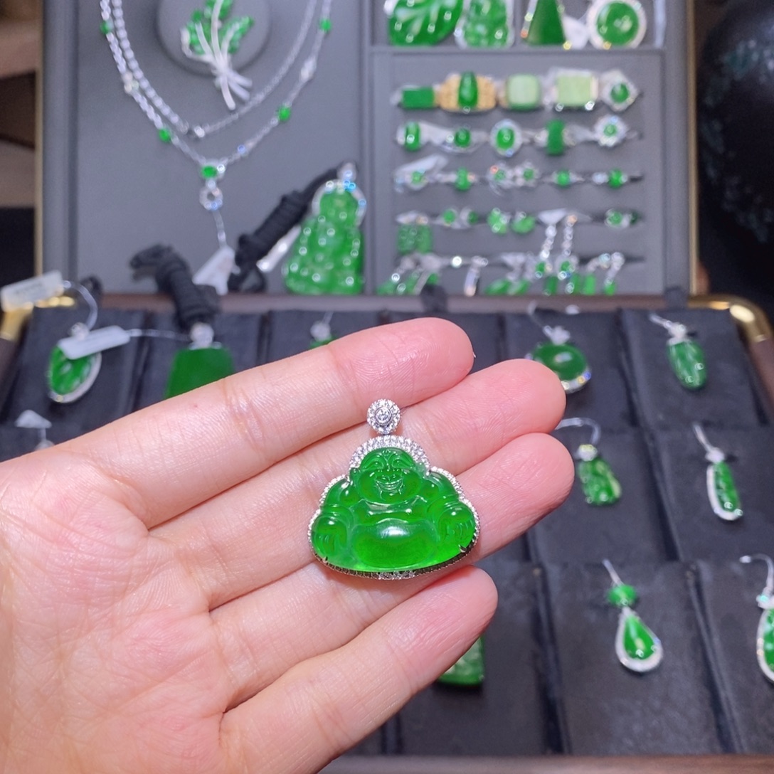 翡翠18K金镶嵌吊坠(不含链)佛公吊坠