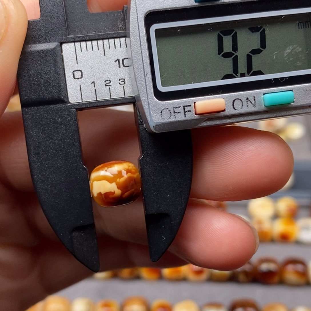 未镶嵌琥珀戒指老型