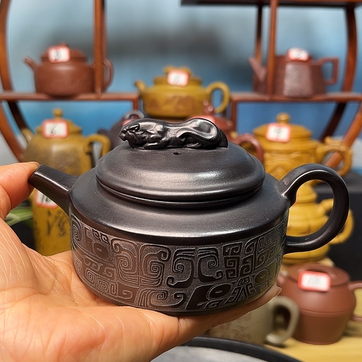 紫砂茶壶微瑕不带证书礼盒200cc