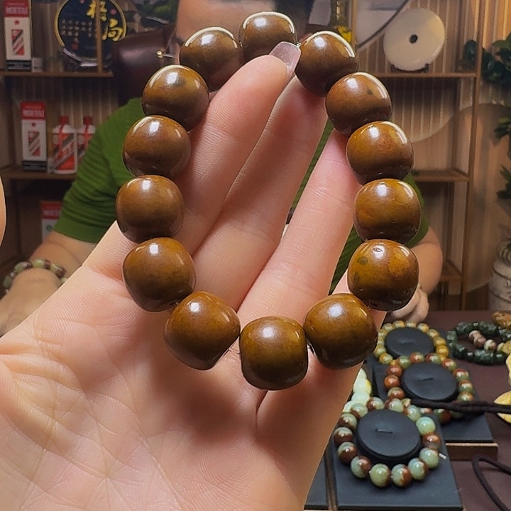 和田玉手串未镶嵌