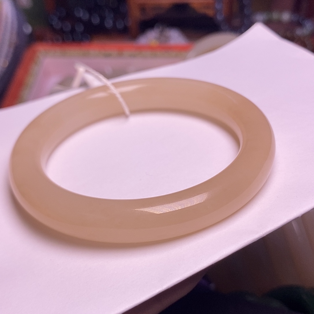 和田玉未镶嵌颈饰浓藕粉红粉圆条59,6老矿料手镯