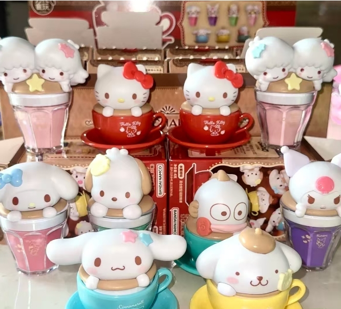 【拆包】【D】《三丽鸥》拿铁造型糖果玩具盲盒（代拆）