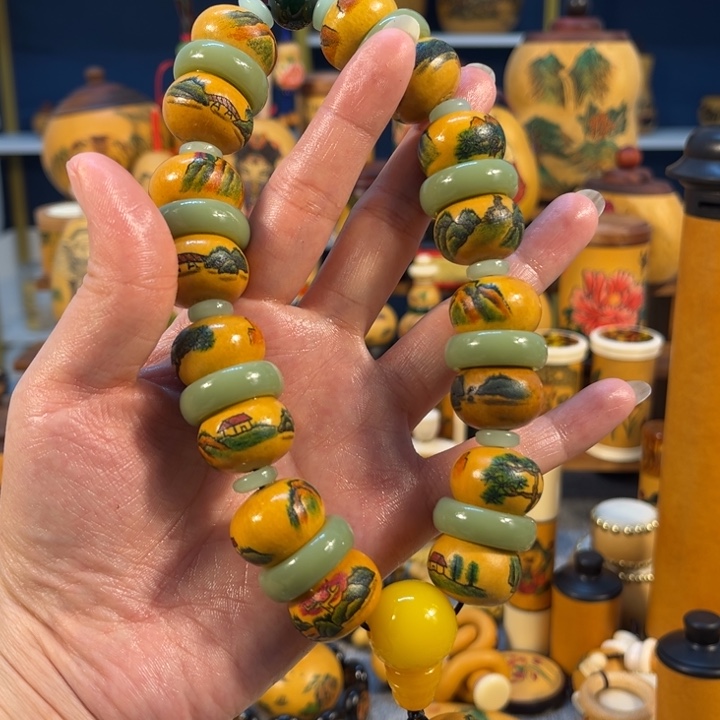 大叶紫檀（黑酸枝木类）