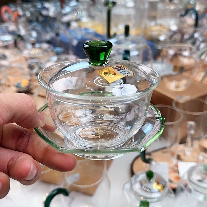 禾器湖绿色沁莲盖碗