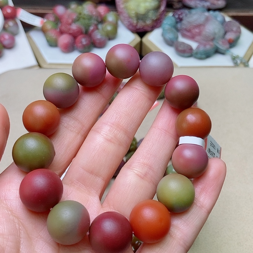 【闪购商品】未镶嵌玛瑙/玉髓珠宝半成品l****y盐源玛瑙定制