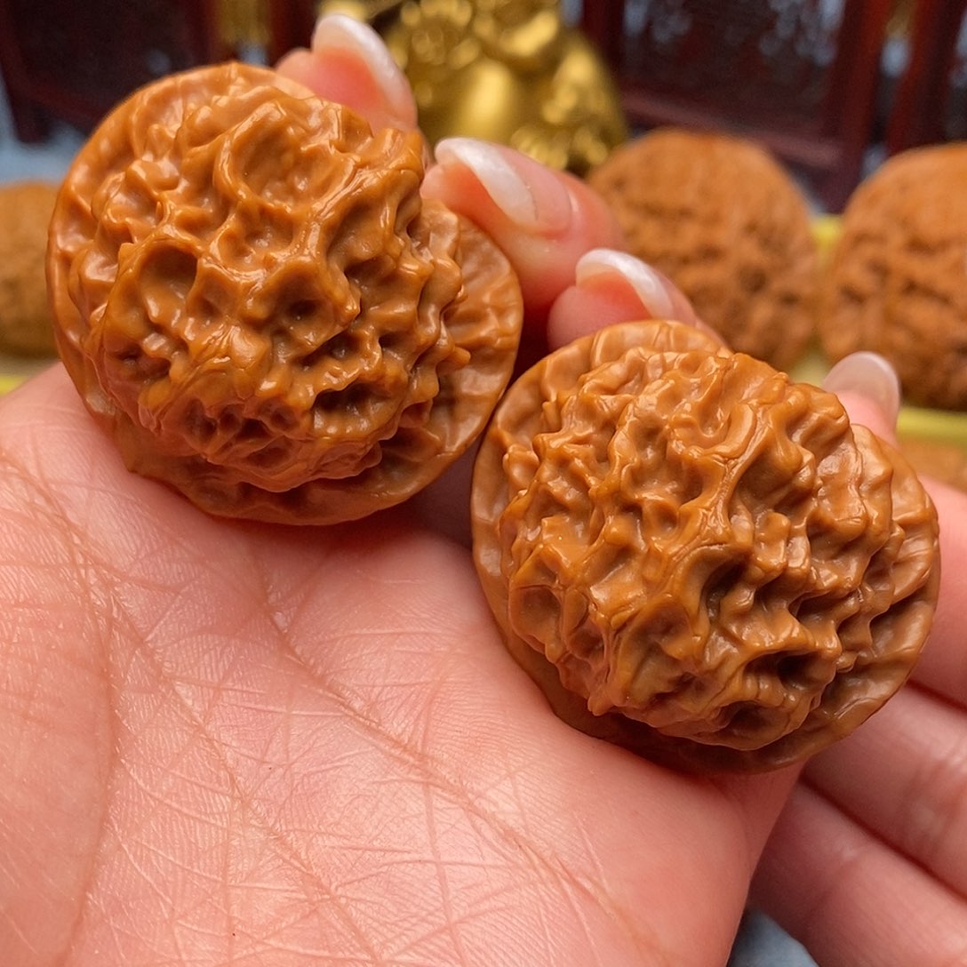文玩核桃把件毕业肉球龙鳞39.5全品