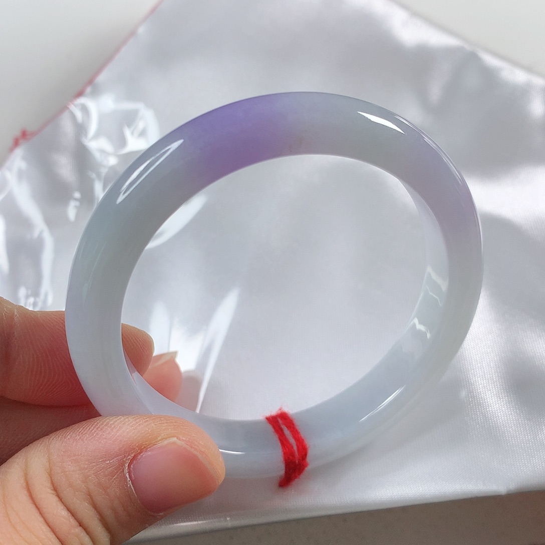 翡翠手镯未镶嵌 需包容纹裂 ①②②