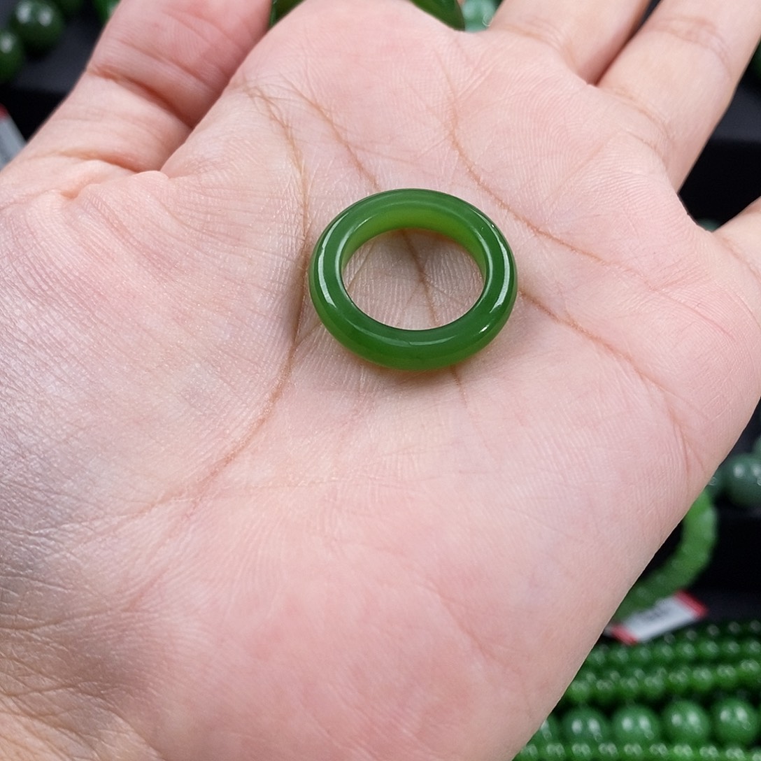 未镶嵌戒圈和田玉晴*