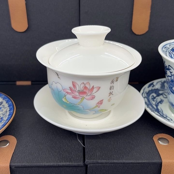 盖碗一套原来这么便宜