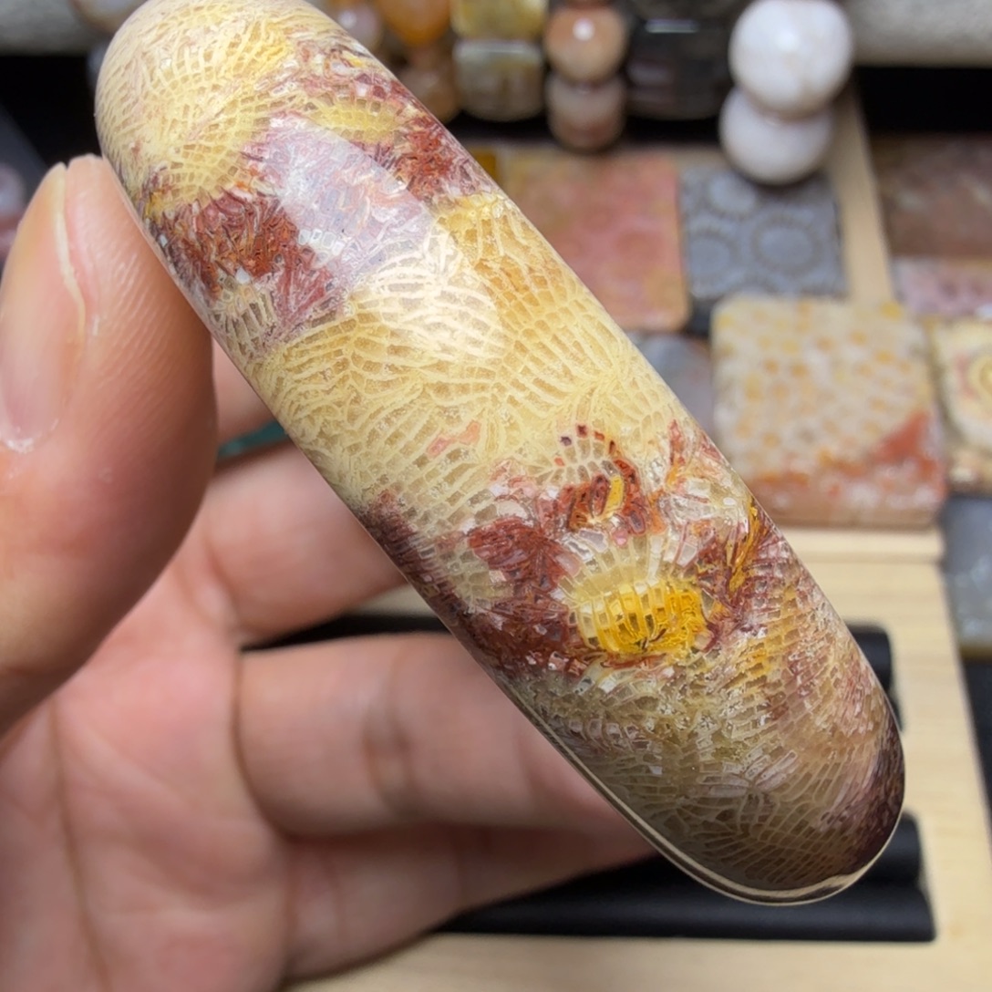 硅化玉未镶嵌纯天然色有机玉石保真色54圈口