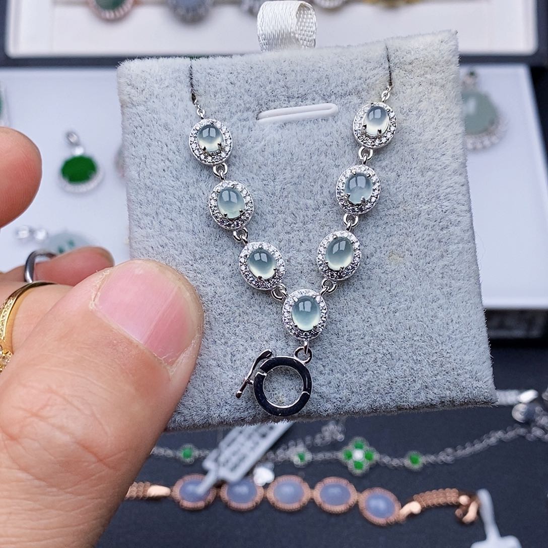 翡翠颈饰银S925镶嵌项链