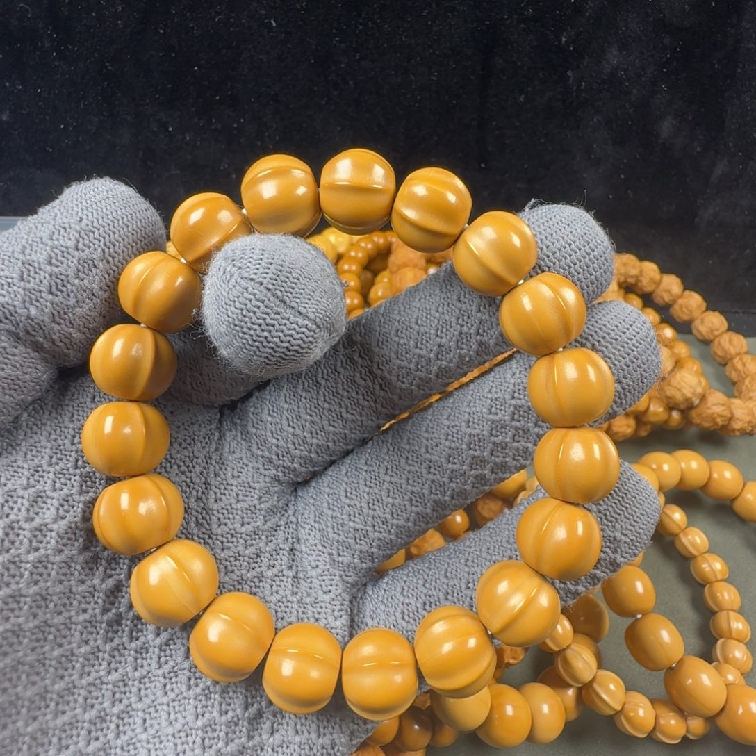 猴头核桃手串猴头鲨鱼背卡12+