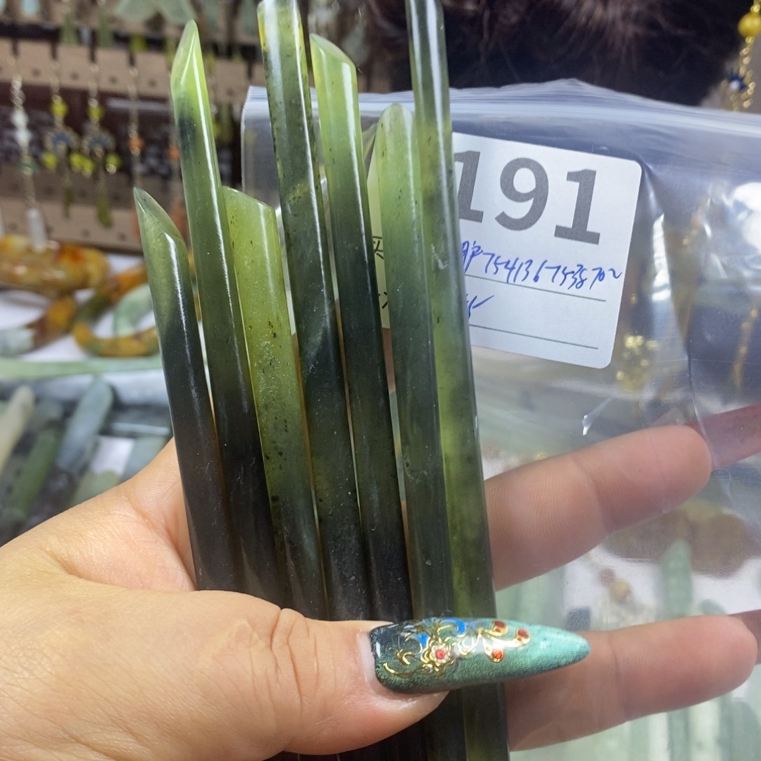 蛇纹石玉未镶嵌发簪