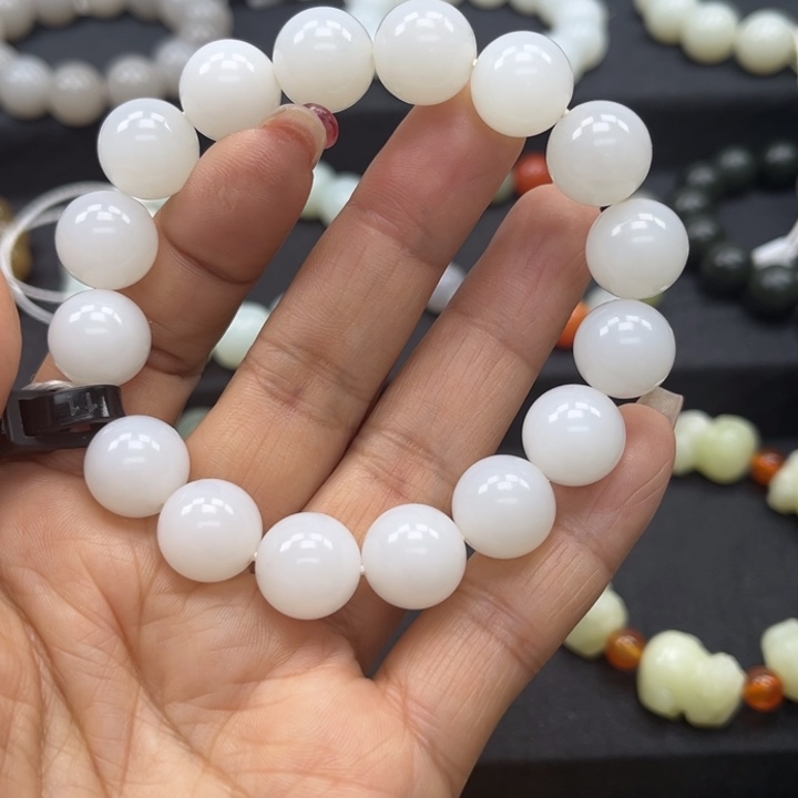 和田玉未镶嵌手链