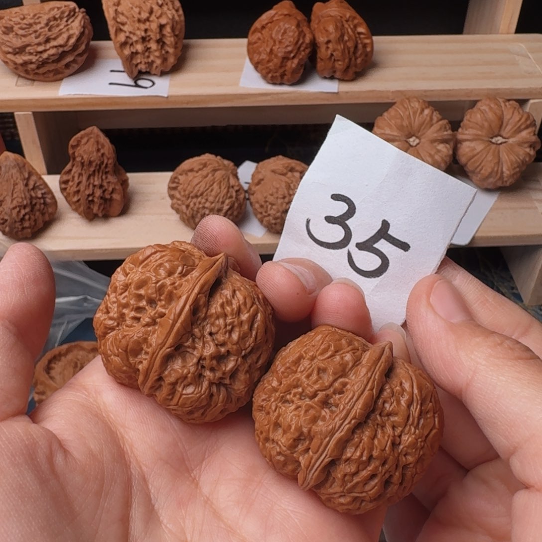 文玩核桃把件全品38铁核桃