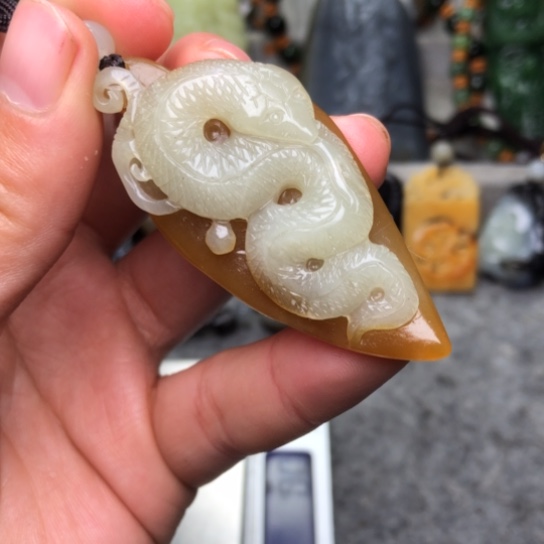 和田玉挂件未镶嵌