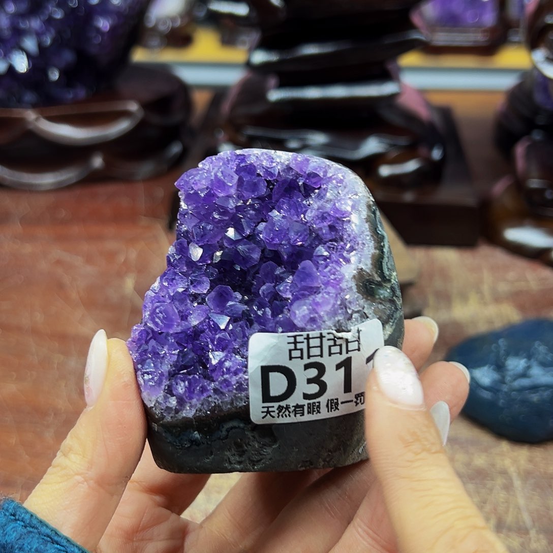 水晶小型摆件未镶嵌