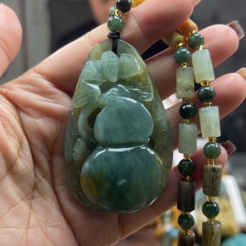 岫玉挂件未镶嵌挂件