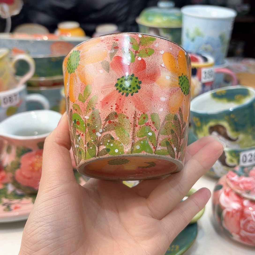 瓷片兔兔好可爱呀打