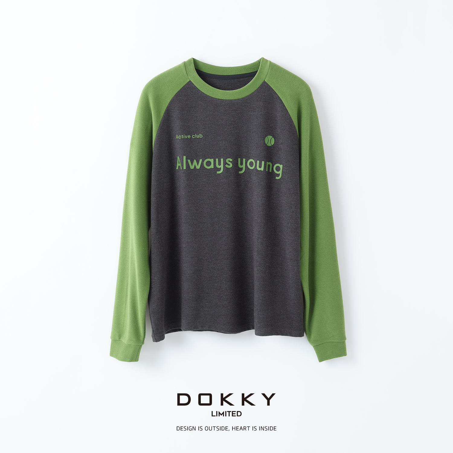 Dokky「奥兰多站台D0076」定纺双面磨毛德绒.字母印花插肩袖撞色T恤