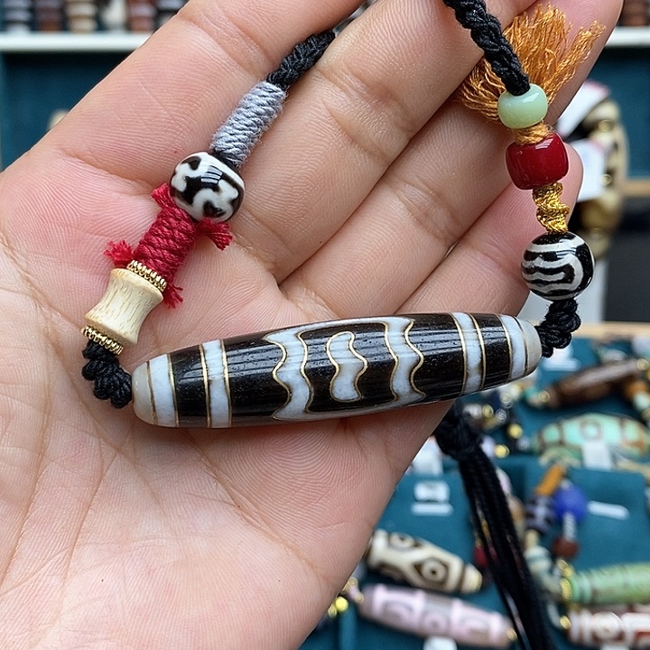 玛瑙/玉髓颈饰合金