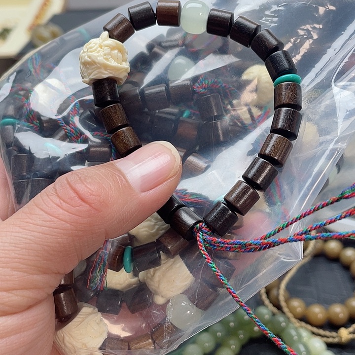 和田玉手串未镶嵌