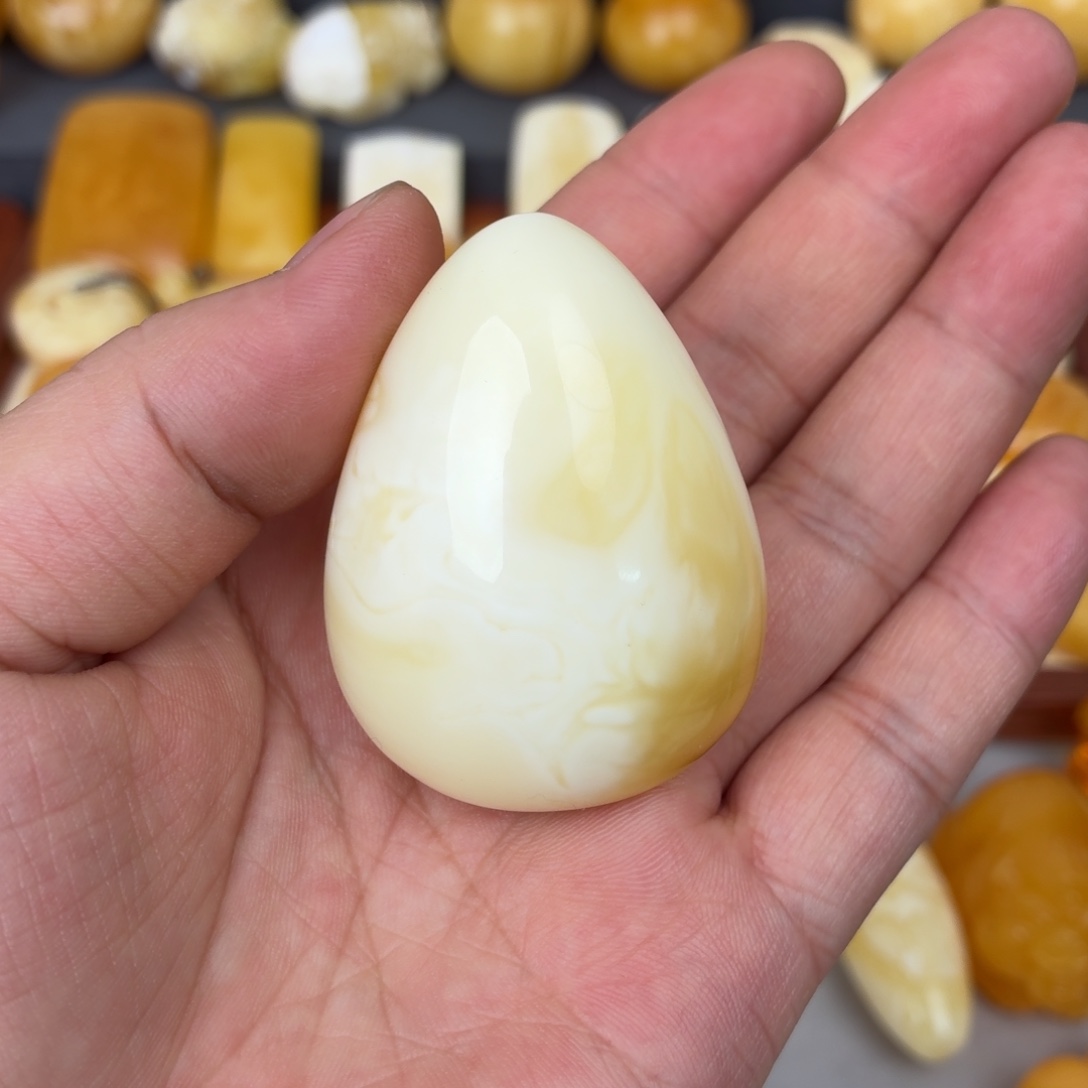 蜜蜡未镶嵌吊坠(不含链)