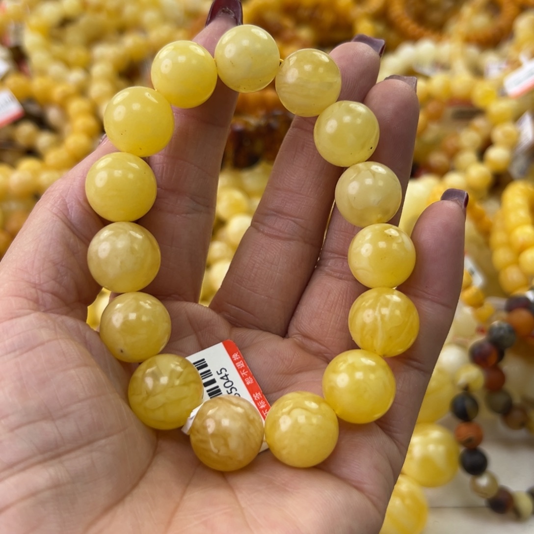 琥珀珠宝奇石未镶嵌