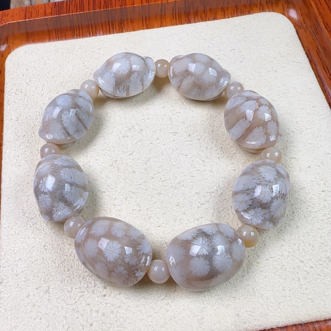 硅化玉未镶嵌手链白色立体雏菊富甲