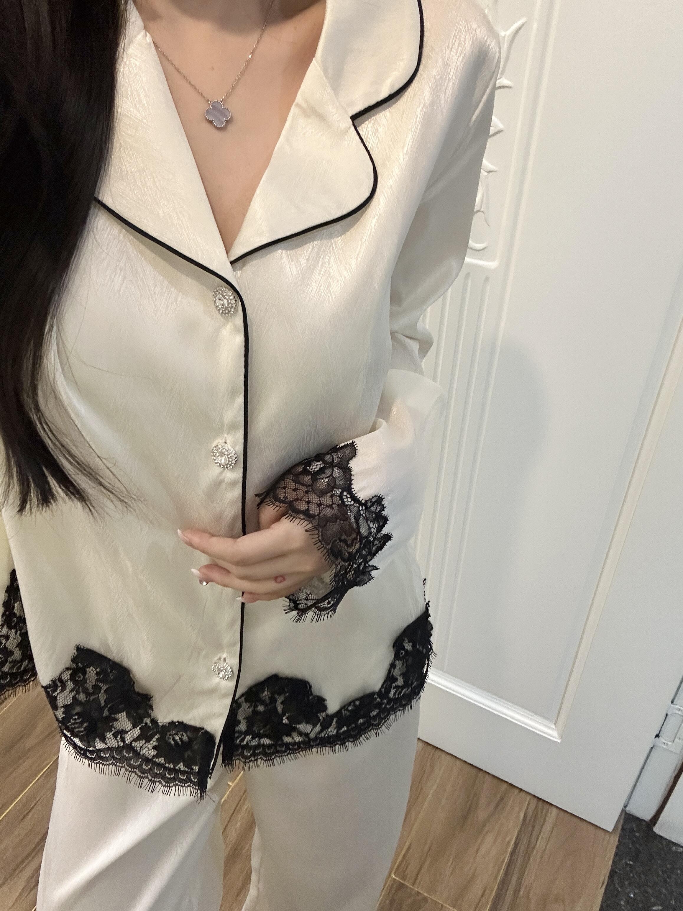 轻奢蕾丝高级感花边拼接冰丝睡衣女春秋季新款宽松外穿家居服套装