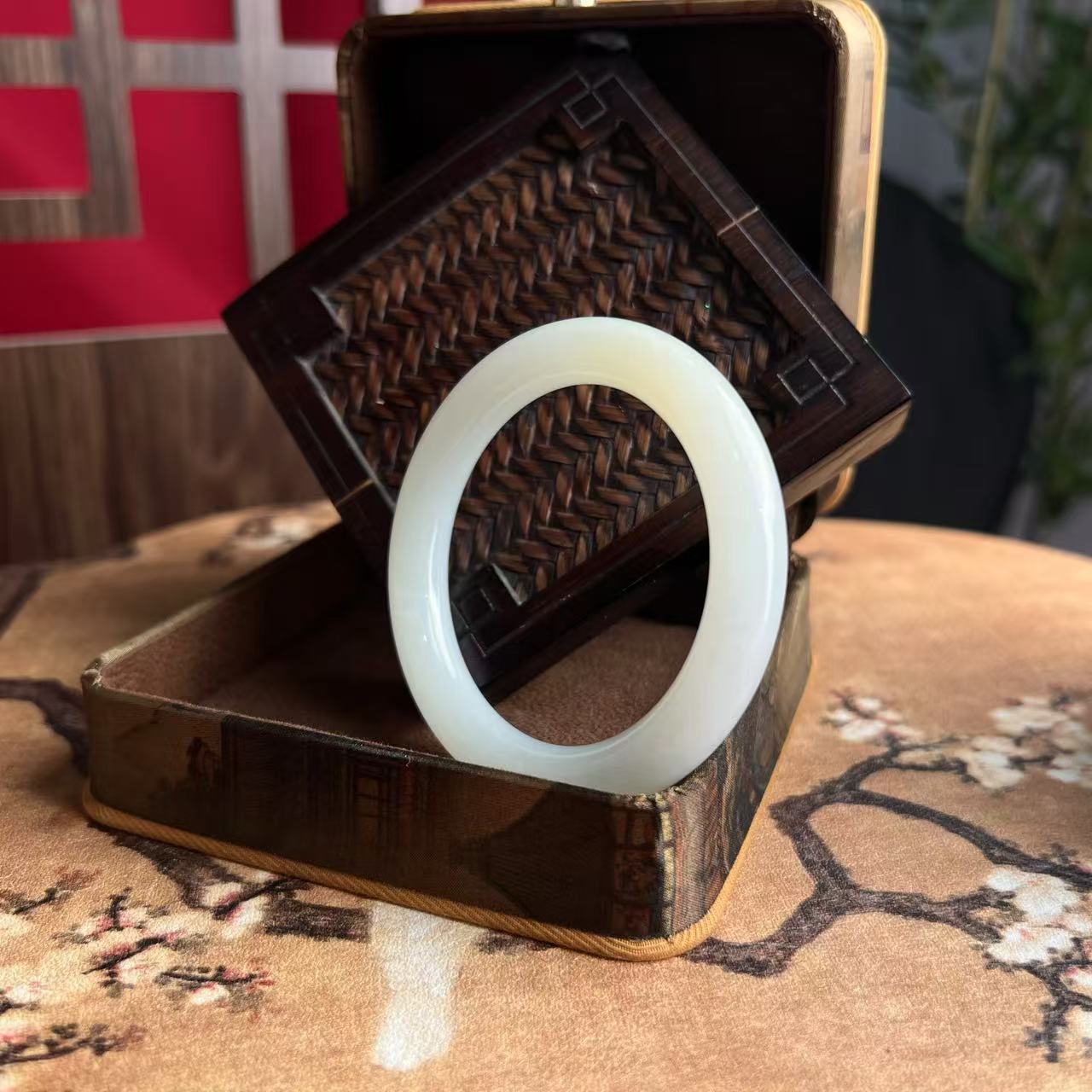 珠宝 高品质和田玉手镯/56圈口 ZHZ0432501107032-3