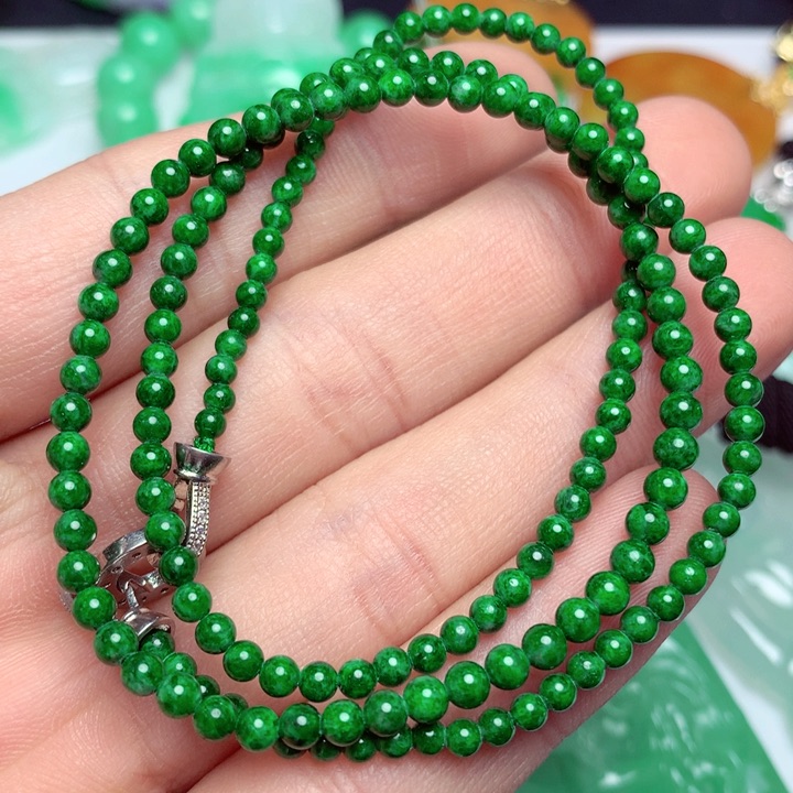 翡翠毛衣链未镶嵌