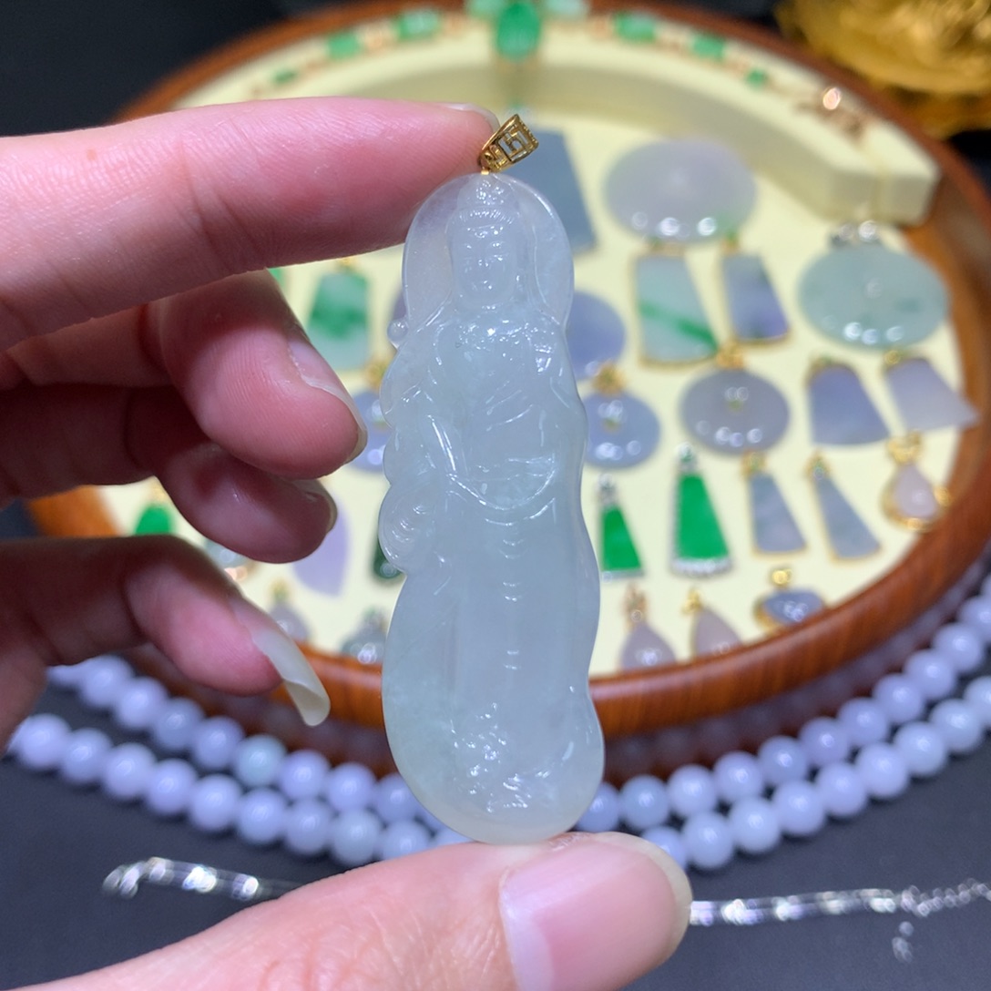 翡翠吊坠(不含链)18K金镶嵌