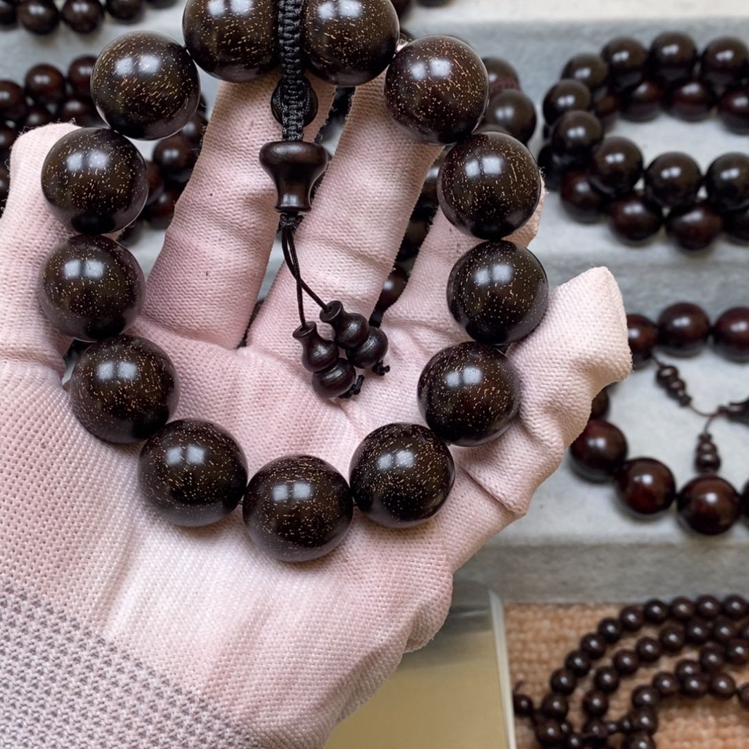 檀香紫檀（小叶紫檀）A***路1.8爆