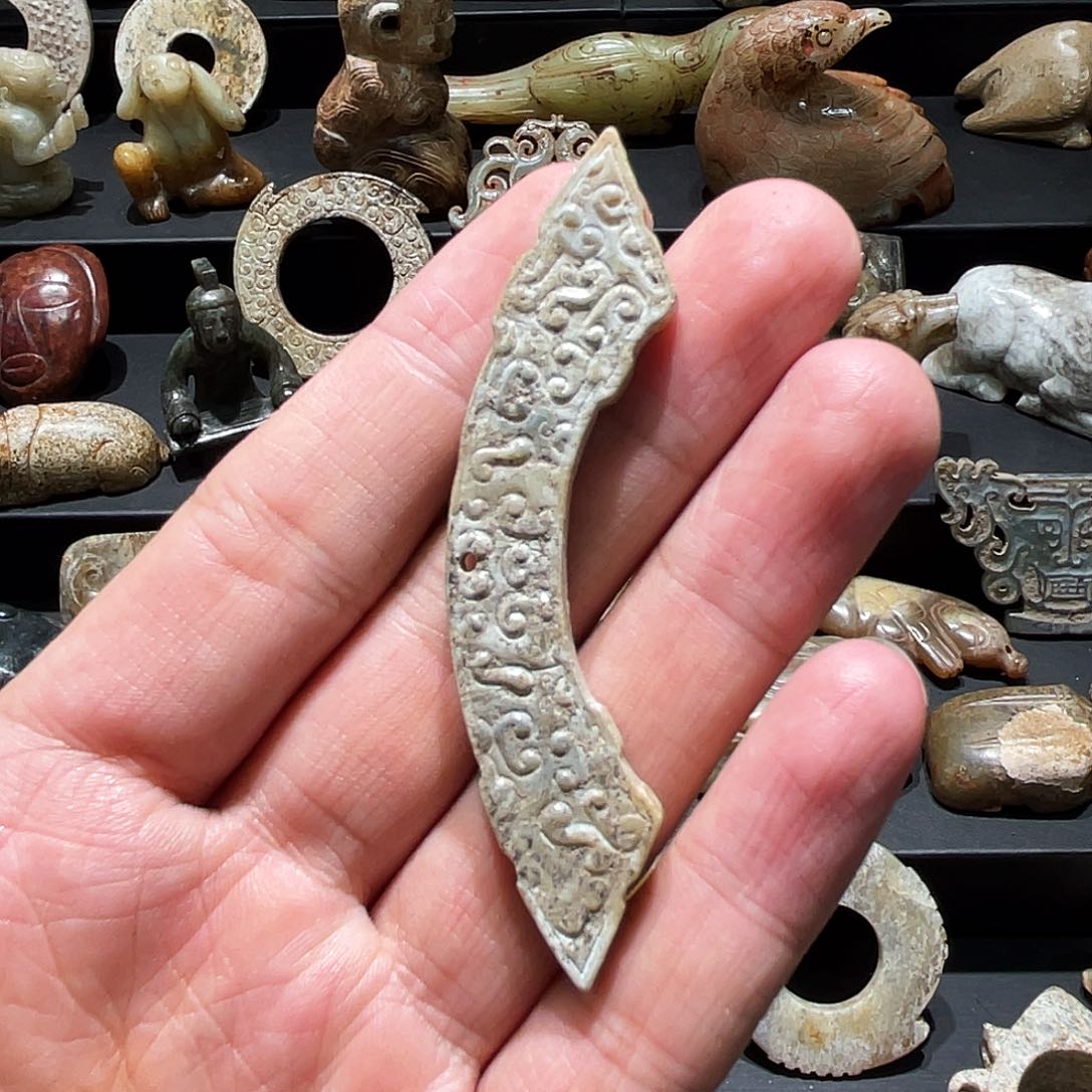 和田玉（糖玉）未镶嵌颈饰无**人