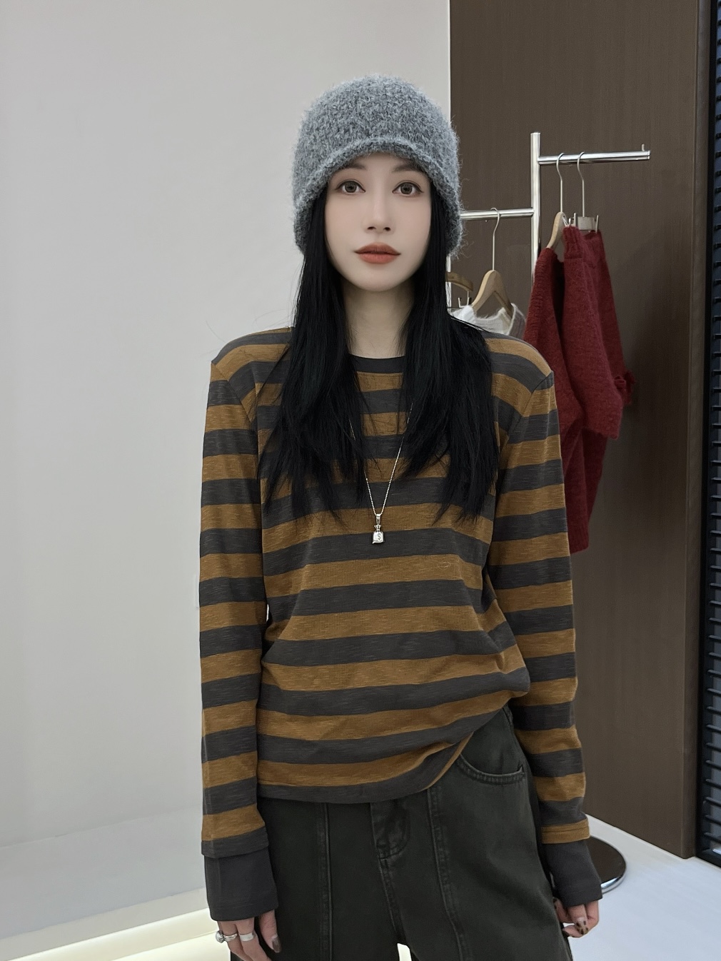 【Si&华严选】休闲时尚简约撞色条纹小弹力百搭长袖T恤打底衫25-227