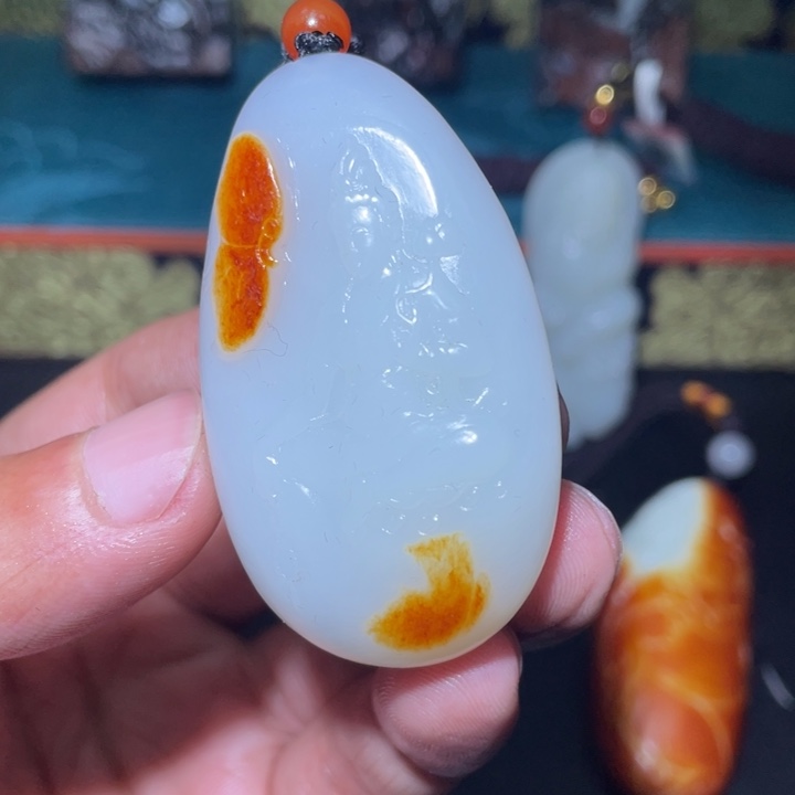 和田玉未镶嵌颈饰J