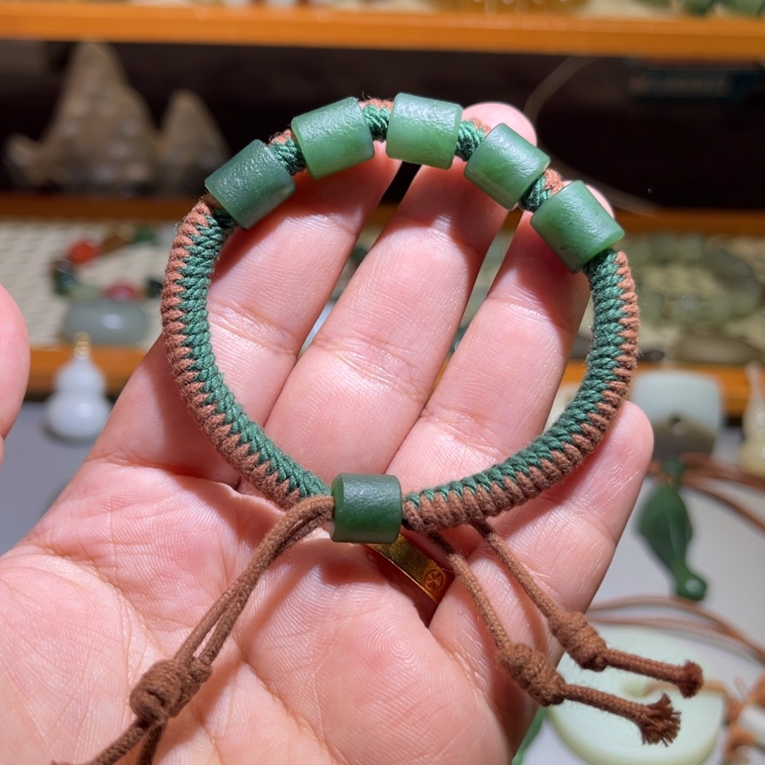 和田玉未镶嵌手链