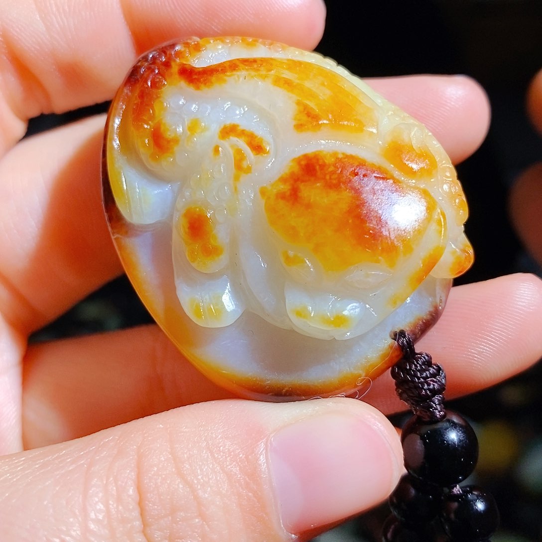 和田玉颈饰未镶嵌