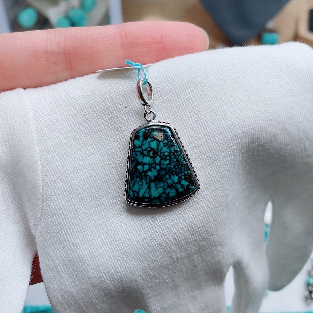 绿松石未镶嵌绿松石