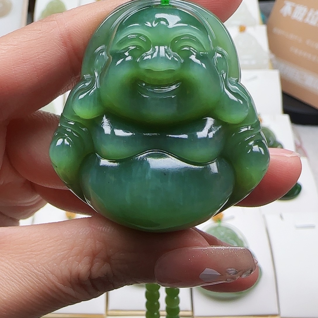 和田玉足金镶嵌颈饰48