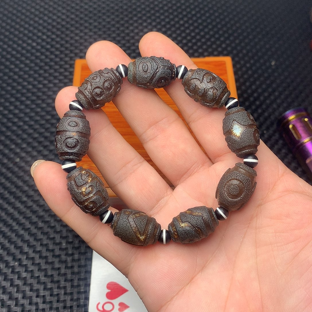 有***、玛瑙/玉髓未镶嵌手链