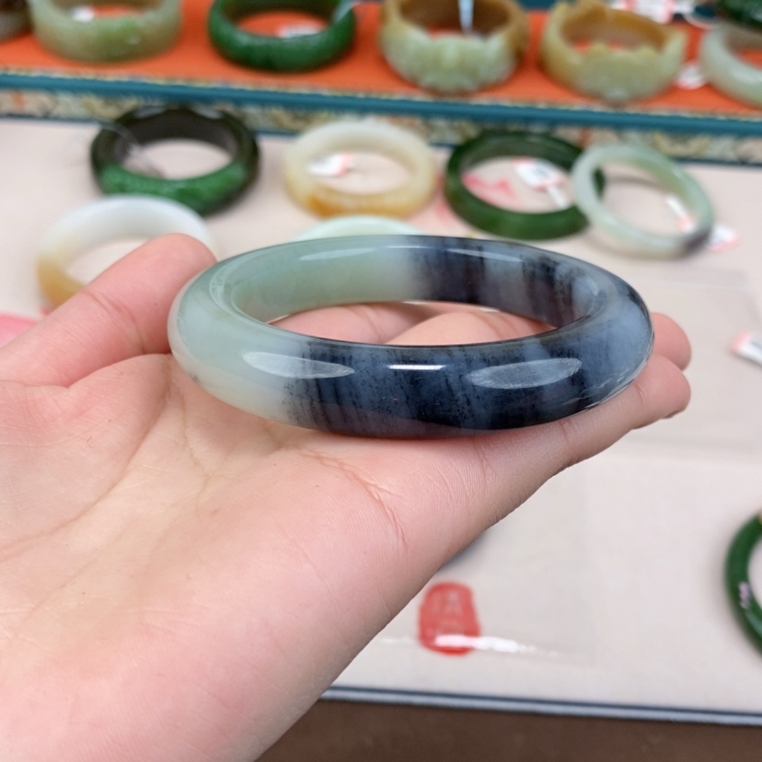 和田玉未镶嵌手镯回流 1225 手镯 56.6