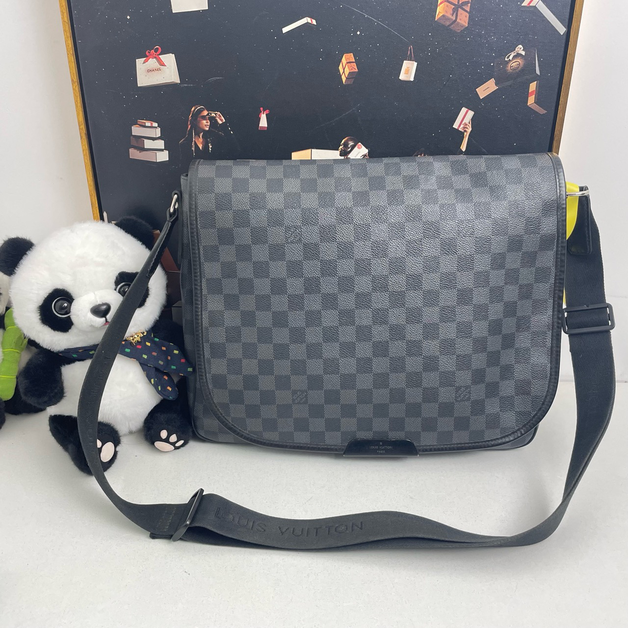 95新 LouisVuitton/路易威登 LV邮差包尺寸：37x28x9编码12231105