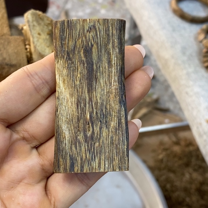 沉香碎屑沉香13.7克奇楠沉香