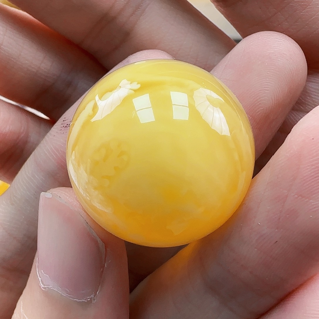 未镶嵌琥珀珠宝奇石蜜蜡