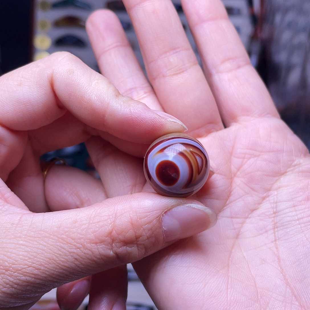 安****玛瑙/玉髓未镶嵌珠宝奇石