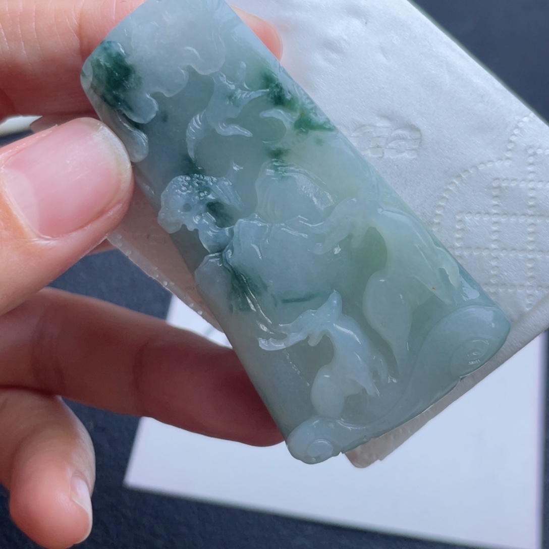 定制翡翠未镶嵌翡翠吊坠