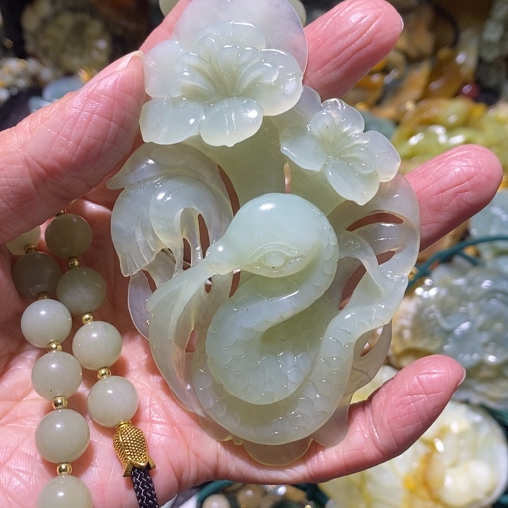 岫玉岫玉吊坠未镶嵌